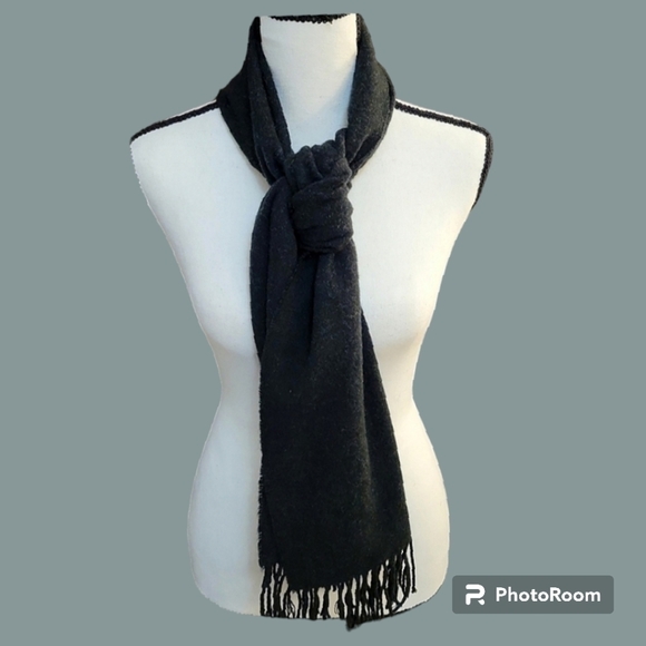 Charcoal Gray Acrylic Winter Fringe Chic Scarf - Picture 1 of 5